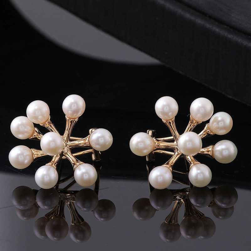 Luxury Pearl Stud Earrings Cluster Pearl Earrings 18K Yellow Gold Pearl Bridal Earrings Fine Quality Wedding Jewelry